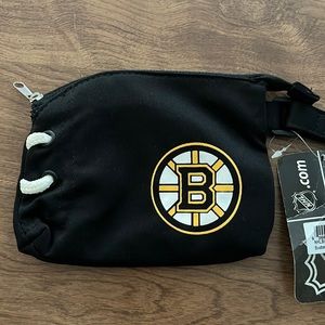 NWT Boston Bruins wristlet/pouch